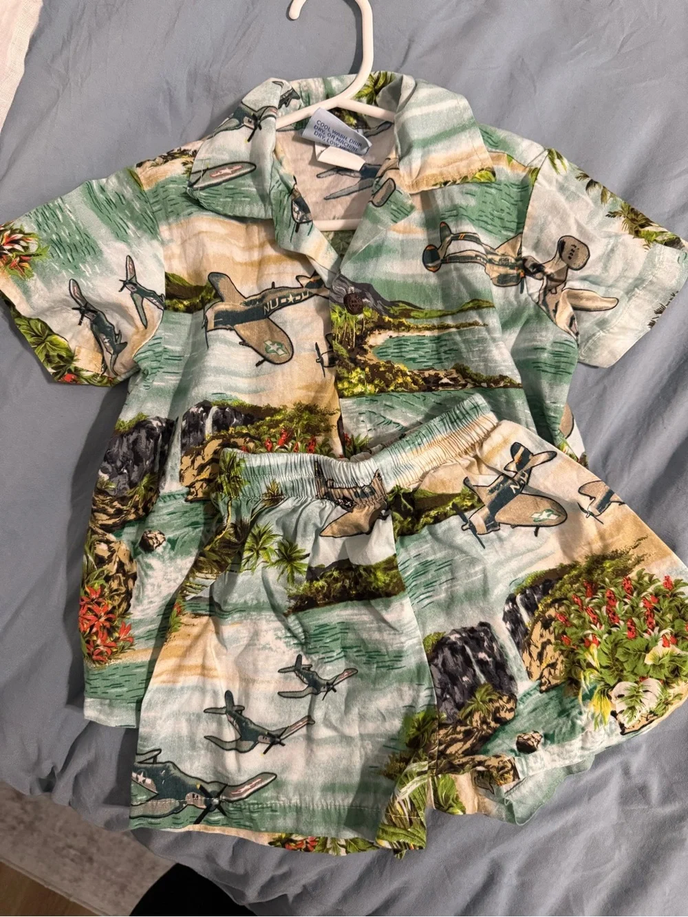 RjC Hawaiian sets- 3 total (3T,4T, and 5T)